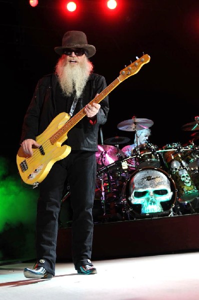 ZZ Top at The Backyard, Austin Texas (Bee Caves) 04/25/10