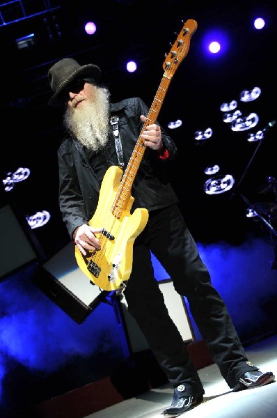 ZZ Top at The Backyard, Austin Texas (Bee Caves) 04/25/10