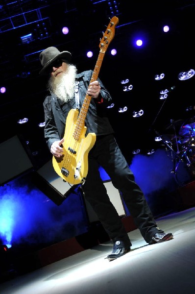 ZZ Top at The Backyard, Austin Texas (Bee Caves) 04/25/10