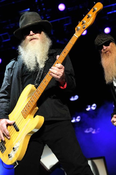 ZZ Top at The Backyard, Austin Texas (Bee Caves) 04/25/10