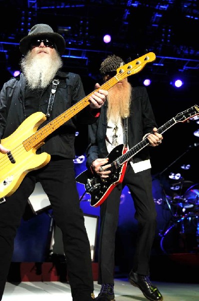 ZZ Top at The Backyard, Austin Texas (Bee Caves) 04/25/10