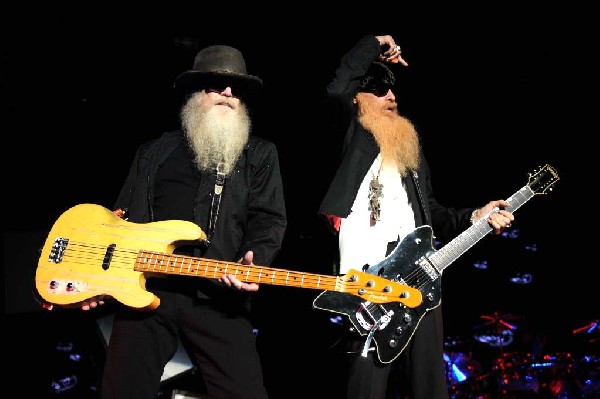 ZZ Top at The Backyard, Austin Texas (Bee Caves) 04/25/10