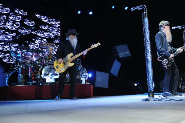 ZZ Top at The Backyard, Austin Texas (Bee Caves) 04/25/10