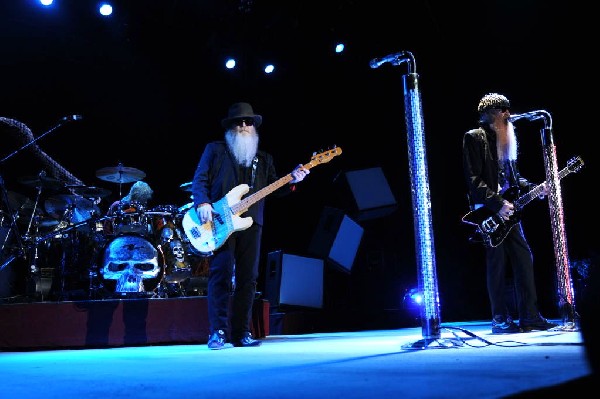 ZZ Top at The Backyard, Austin Texas (Bee Caves) 04/25/10