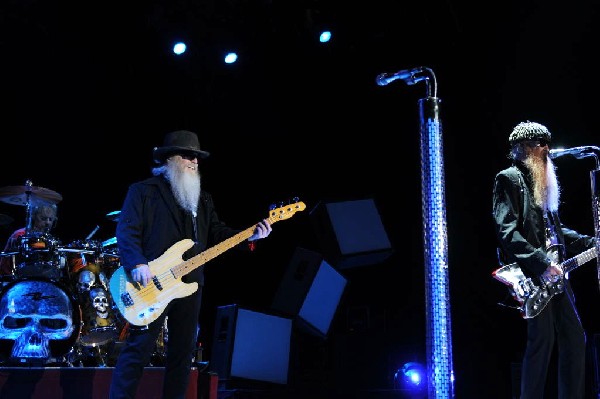 ZZ Top at The Backyard, Austin Texas (Bee Caves) 04/25/10