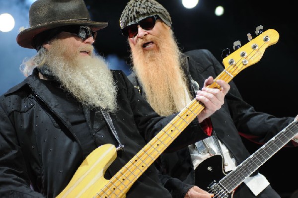 ZZ Top at The Backyard, Austin Texas (Bee Caves) 04/25/10