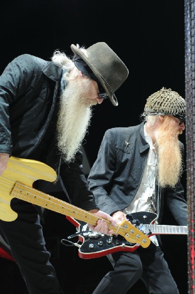 ZZ Top at The Backyard, Austin Texas (Bee Caves) 04/25/10