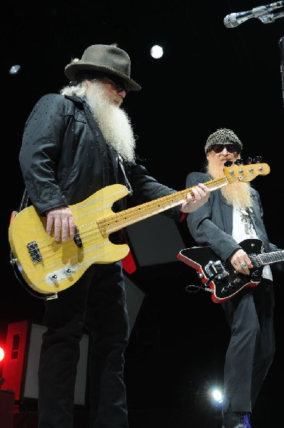 ZZ Top at The Backyard, Austin Texas (Bee Caves) 04/25/10