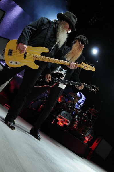 ZZ Top at The Backyard, Austin Texas (Bee Caves) 04/25/10