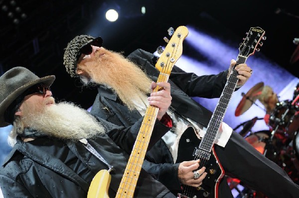 ZZ Top at The Backyard, Austin Texas (Bee Caves) 04/25/10