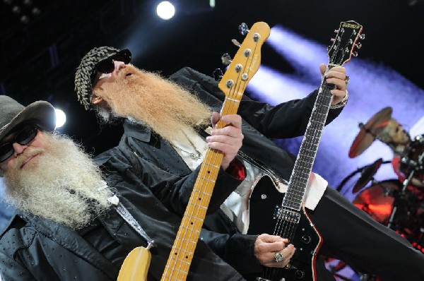ZZ Top at The Backyard, Austin Texas (Bee Caves) 04/25/10