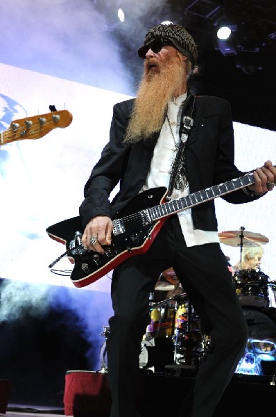 ZZ Top at The Backyard, Austin Texas (Bee Caves) 04/25/10