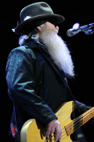 ZZ Top at The Backyard, Austin Texas (Bee Caves) 04/25/10