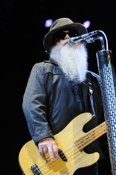 ZZ Top at The Backyard, Austin Texas (Bee Caves) 04/25/10