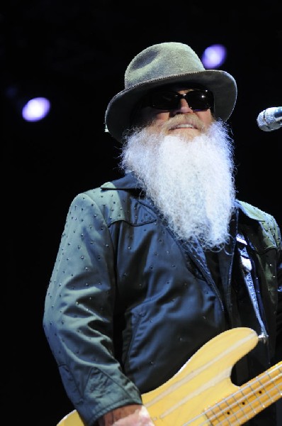 ZZ Top at The Backyard, Austin Texas (Bee Caves) 04/25/10