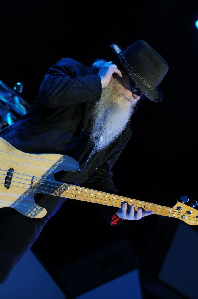 ZZ Top at The Backyard, Austin Texas (Bee Caves) 04/25/10