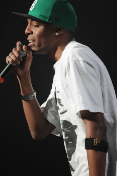 Zeale at the Hi-Ro Music Festival at the Austin Music Hall