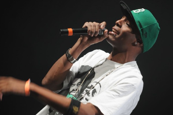 Zeale at the Hi-Ro Music Festival at the Austin Music Hall