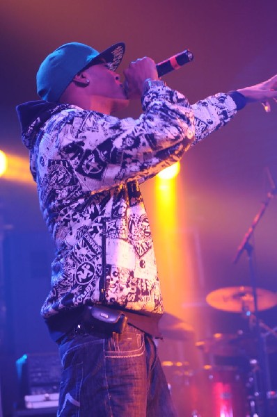 Zeale at the Hi-Ro Music Festival at the Austin Music Hall