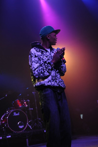 Zeale at the Hi-Ro Music Festival at the Austin Music Hall