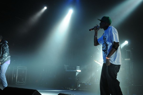 Zeale at the Hi-Ro Music Festival at the Austin Music Hall