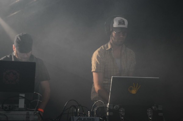 Beats Antique at La Zona Rosa