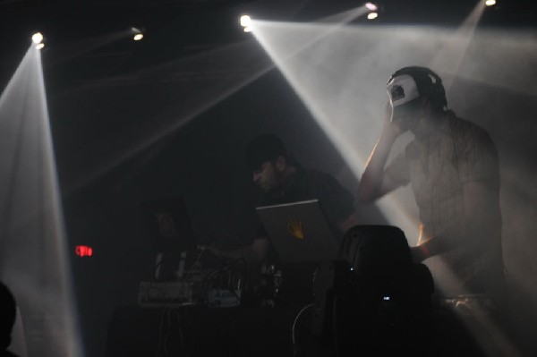 Beats Antique at La Zona Rosa