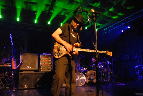 Les Claypool at La Zona Rosa