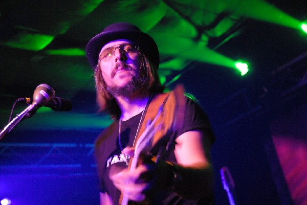 Les Claypool at La Zona Rosa