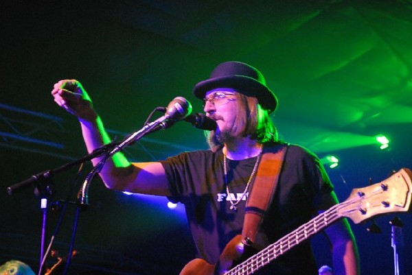 Les Claypool at La Zona Rosa