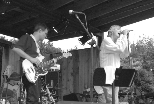 Dukes of Simpleton at Threadgills