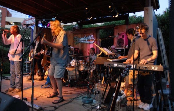 Dukes of Simpleton at Threadgills