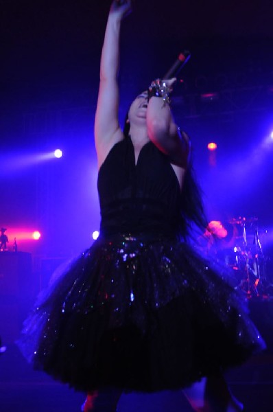 Evanescence at Stubb's BarBQ, Austin, Texas 04/17/12