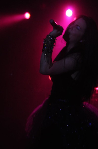 Evanescence at Stubb's BarBQ, Austin, Texas 04/17/12