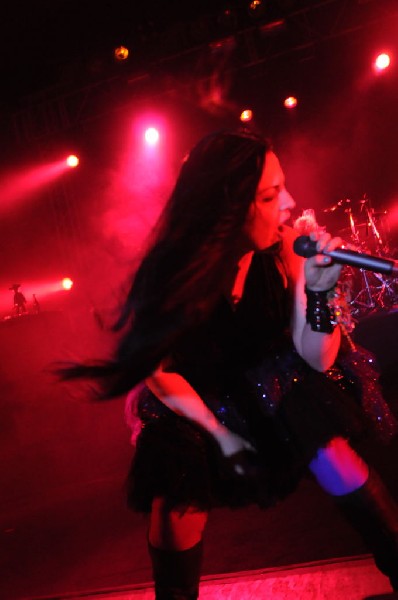 Evanescence at Stubb's BarBQ, Austin, Texas 04/17/12