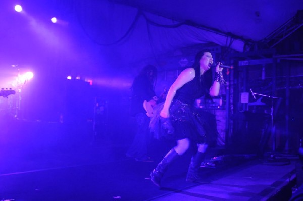 Evanescence at Stubb's BarBQ, Austin, Texas 04/17/12