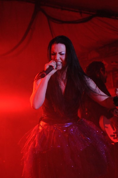 Evanescence at Stubb's BarBQ, Austin, Texas 04/17/12