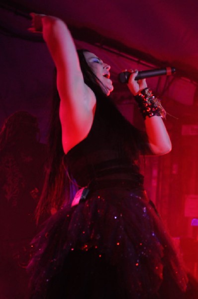 Evanescence at Stubb's BarBQ, Austin, Texas 04/17/12