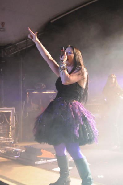 Evanescence at Stubb's BarBQ, Austin, Texas 04/17/12