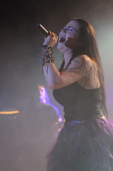 Evanescence at Stubb's BarBQ, Austin, Texas 04/17/12