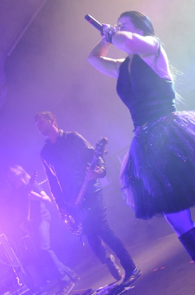 Evanescence at Stubb's BarBQ, Austin, Texas 04/17/12