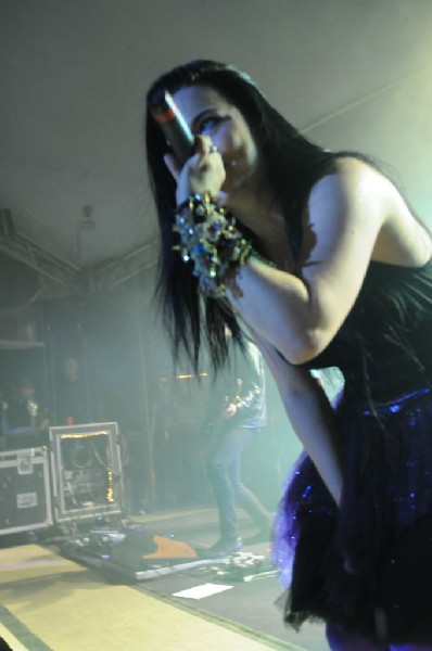 Evanescence at Stubb's BarBQ, Austin, Texas 04/17/12