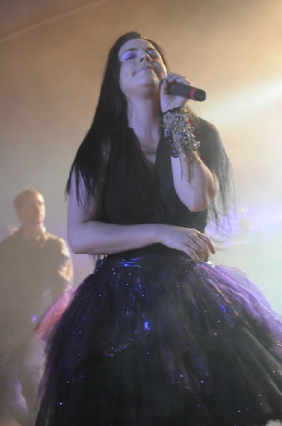 Evanescence at Stubb's BarBQ, Austin, Texas 04/17/12