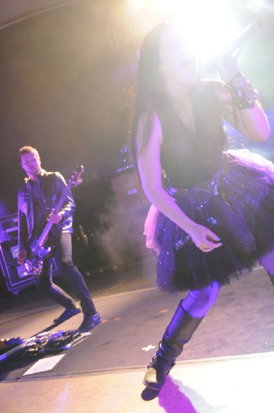 Evanescence at Stubb's BarBQ, Austin, Texas 04/17/12