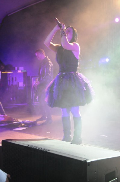 Evanescence at Stubb's BarBQ, Austin, Texas 04/17/12