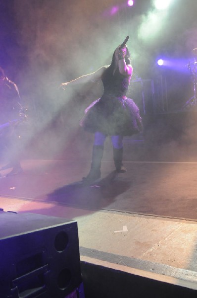 Evanescence at Stubb's BarBQ, Austin, Texas 04/17/12