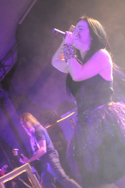 Evanescence at Stubb's BarBQ, Austin, Texas 04/17/12