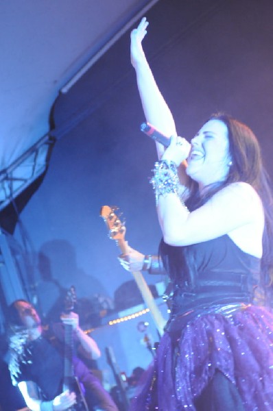 Evanescence at Stubb's BarBQ, Austin, Texas 04/17/12