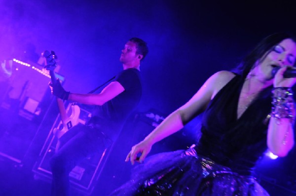 Evanescence at Stubb's BarBQ, Austin, Texas 04/17/12