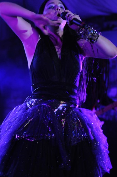 Evanescence at Stubb's BarBQ, Austin, Texas 04/17/12 - photo by Jeff Barrin